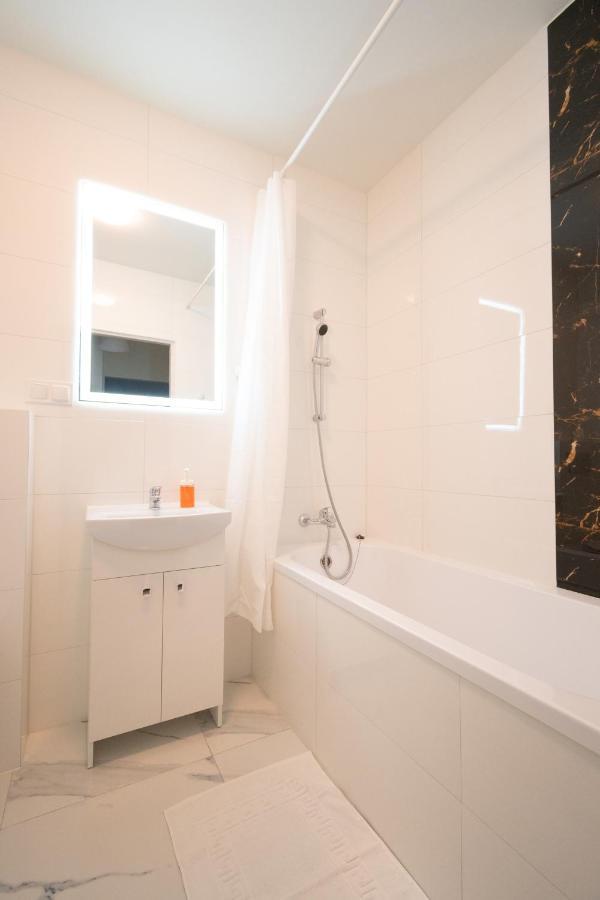 Apartament Alpha Łódź Dış mekan fotoğraf